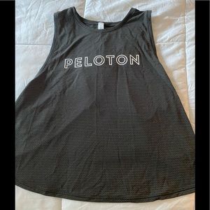 Lululemon Peloton Fast as Light crop new!